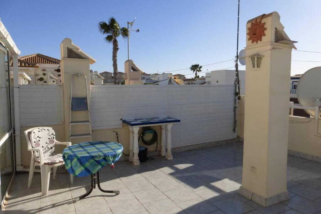 Maison Climatisee Avec Solarium, Wifi Et Piscine Dehesa de Campoamor  Eksteriør bilde